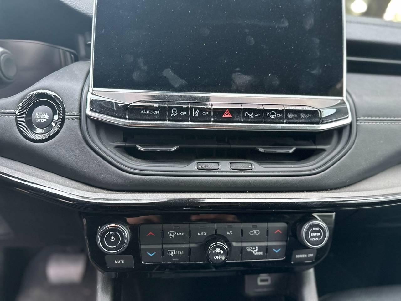 JEEP Compass II 2021 - Compass 1.5 turbo t4 mhev Summit 2wd 130cv dct