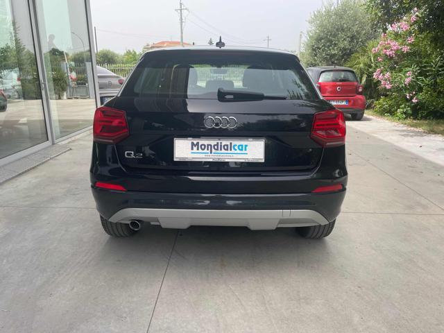 AUDI Q2 30 TDI S tronic Business