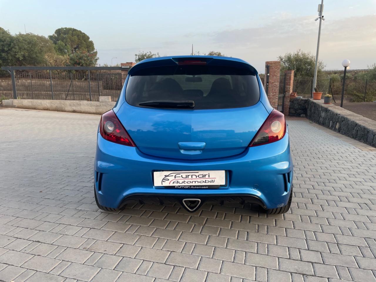 Opel Corsa OPC 1.6 turbo benzina 192CV