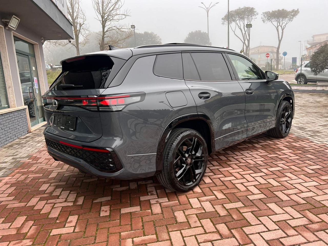 Volkswagen Tayron 7 posti 2.0 TDI SCR 193 CV 4Motion DSG R-Line Plus