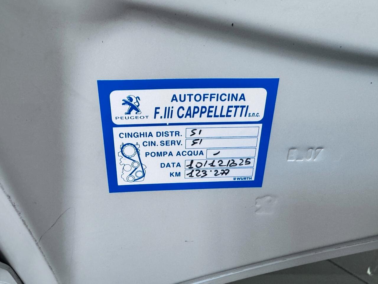 Peugeot 208 BENZINA - SIGNATURE -