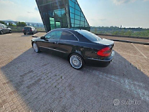 Mercedes CLK 220 valutiamo usato /scambio
