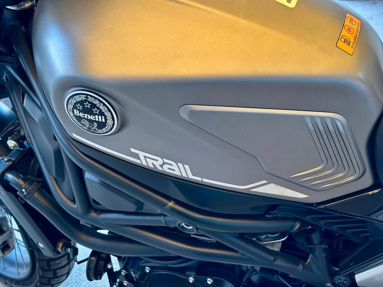 Benelli Leoncino 800 Trail