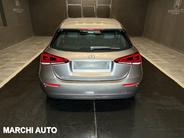 MERCEDES-BENZ A 180 d Automatic Sport