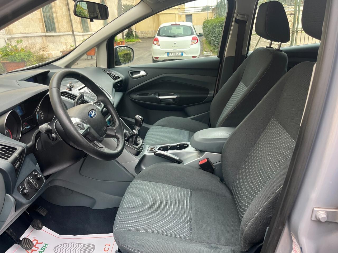 Ford C-Max 1.6 TDCi 95CV Titanium Garantita