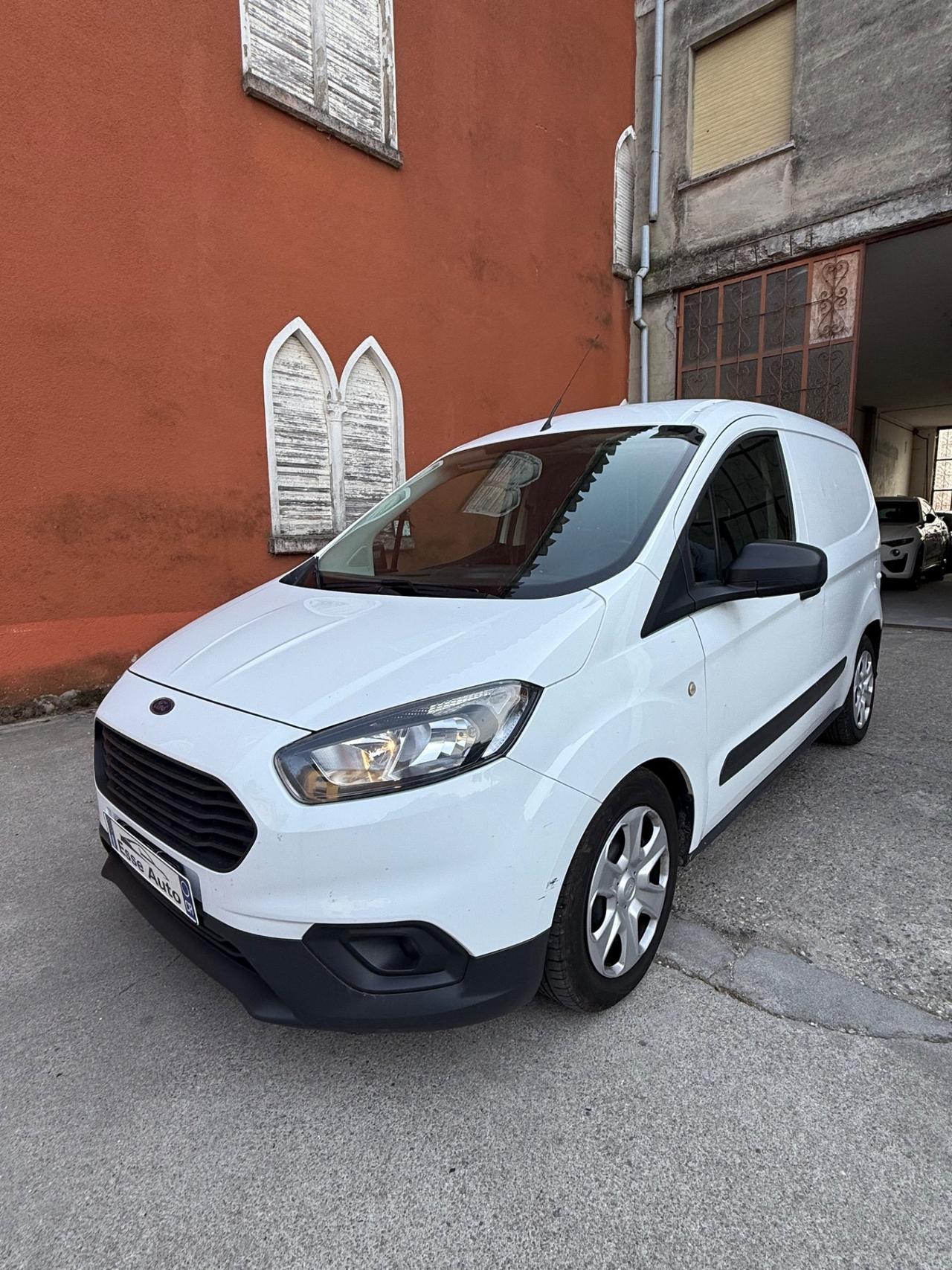 Ford Transit Courier 1.5 TDCi 100CV Van Trend