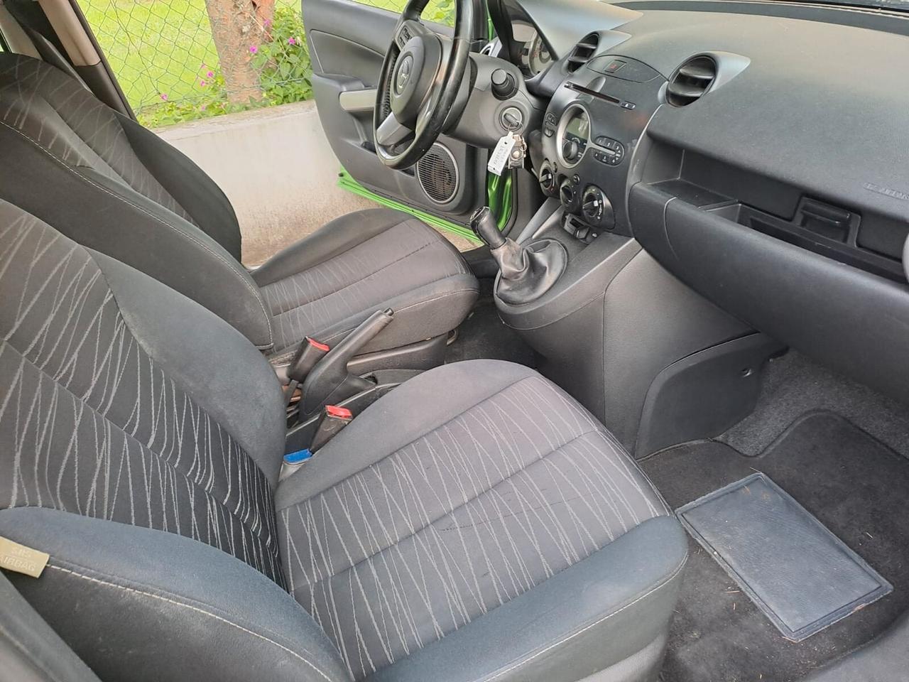 Mazda 2 diesel OK NEOPATENTATI