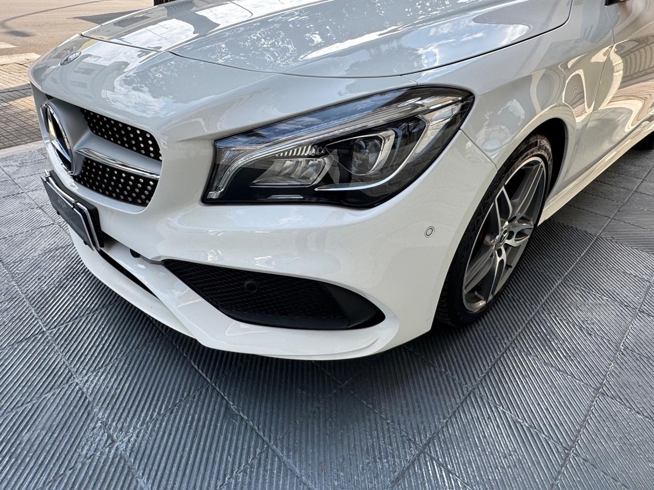 Mercedes-benz CLA 200 d Premium