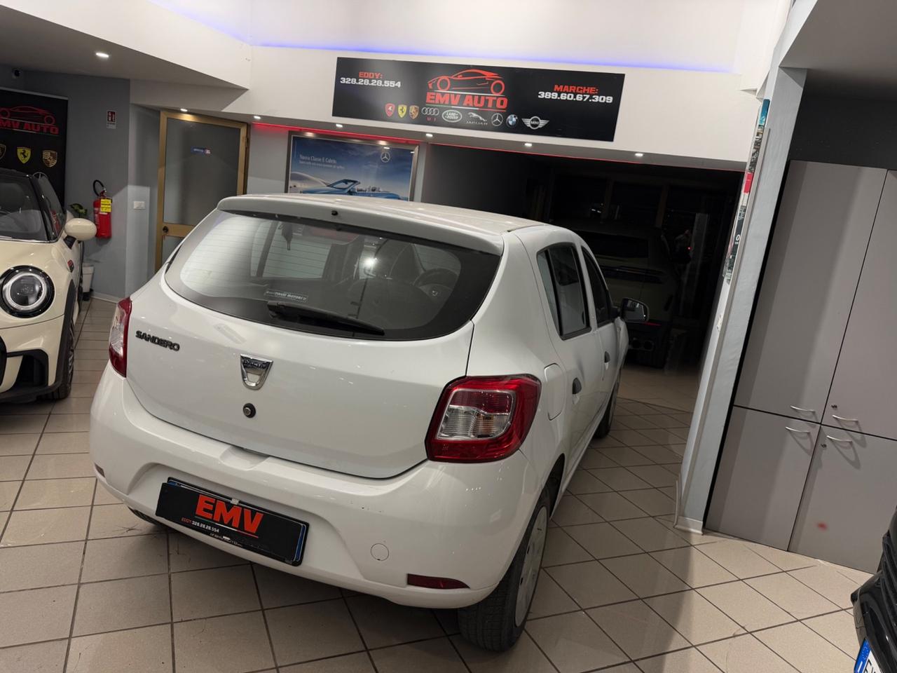 Dacia Sandero 1.2 75CV La Gazzetta dello Sport ok neopatentati