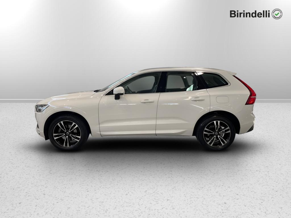 VOLVO XC60 (2017-->) - XC60 D4 AWD Geartronic Momentum