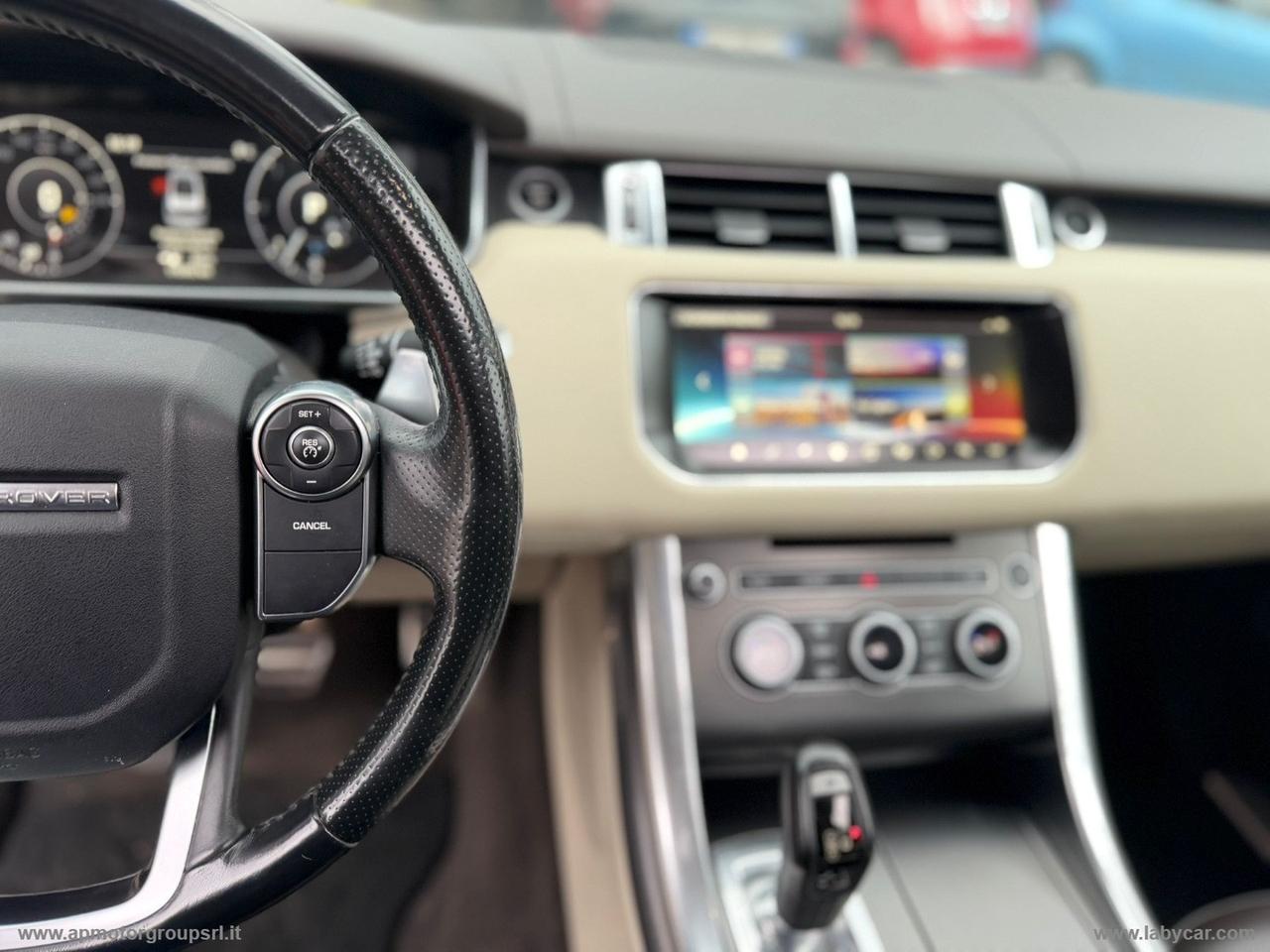 LAND ROVER Range Rover Sport 3.0 TDV6 HSE Dynamic