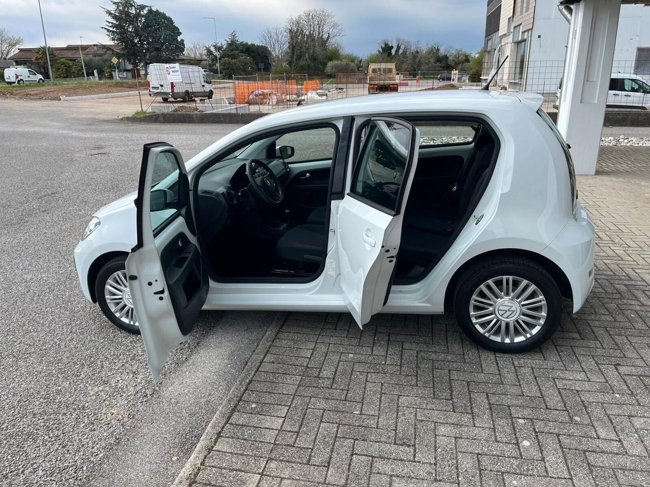 Volkswagen up! 1.0 5p. eco move BlueMotion Technology