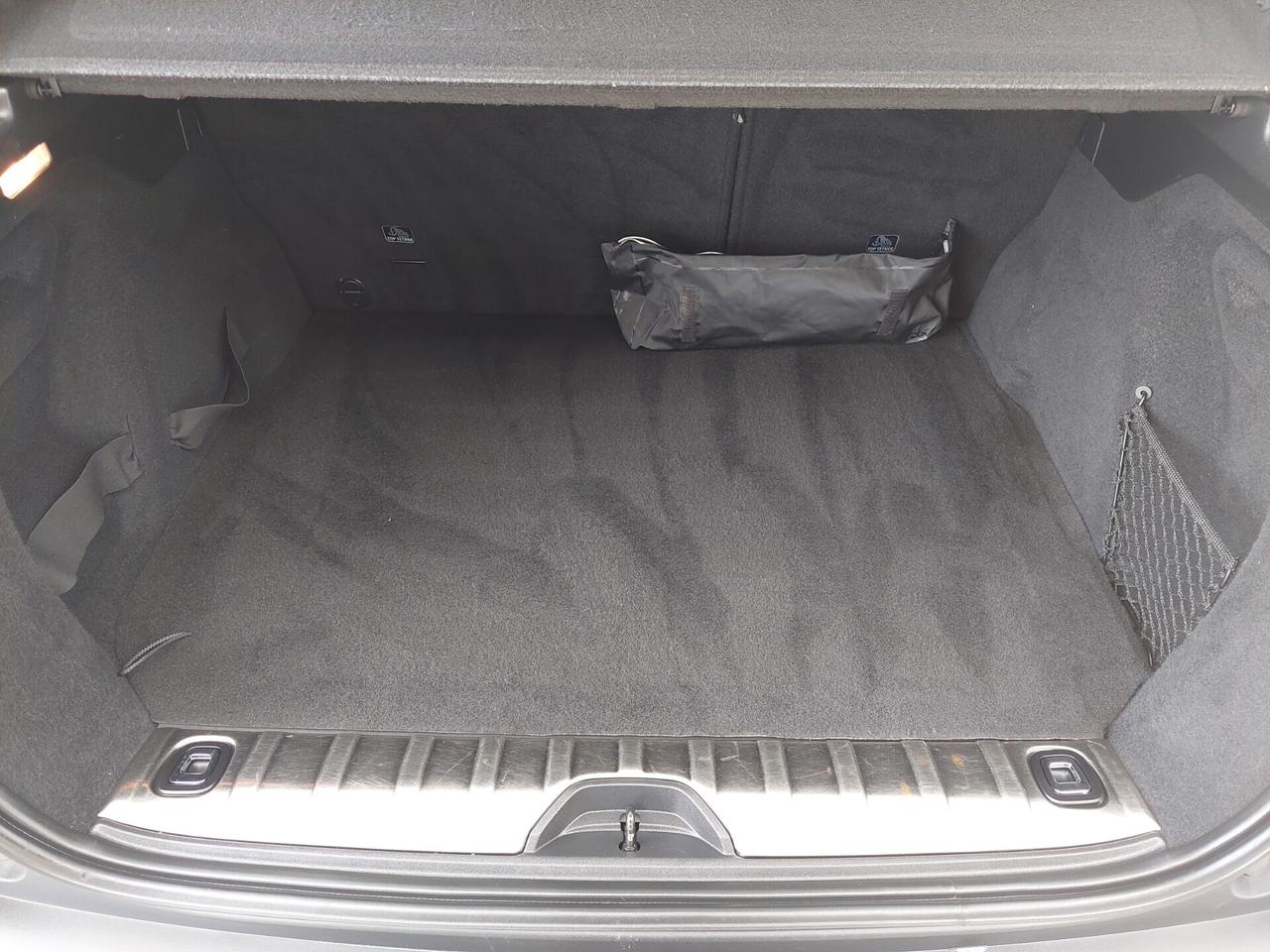 Peugeot 2008 BlueHDi 100cv Allure