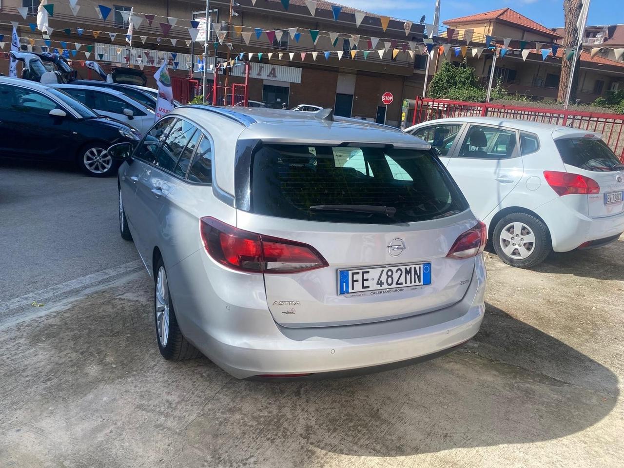Opel Astra 1.6 CDTI 136CV 4 porte aut. Elective
