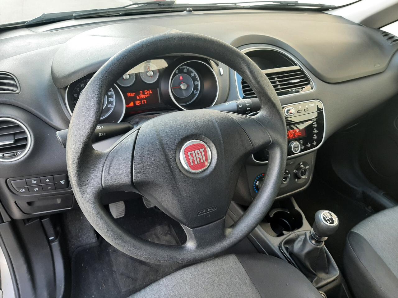 Fiat Punto 1.4 77cv 5p Natural Power Street