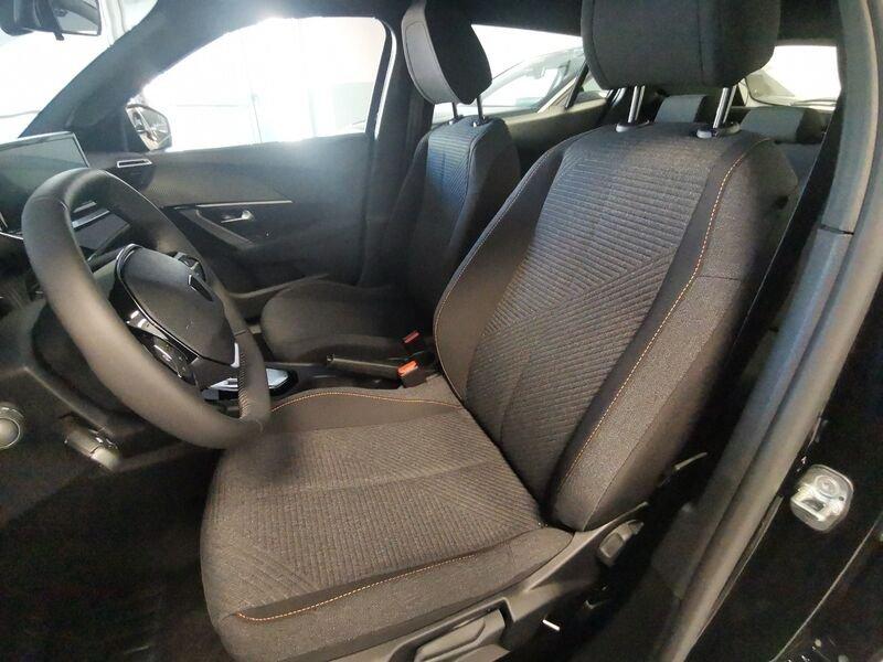 Peugeot 2008 Edition Hybrid 110 e-DCS6