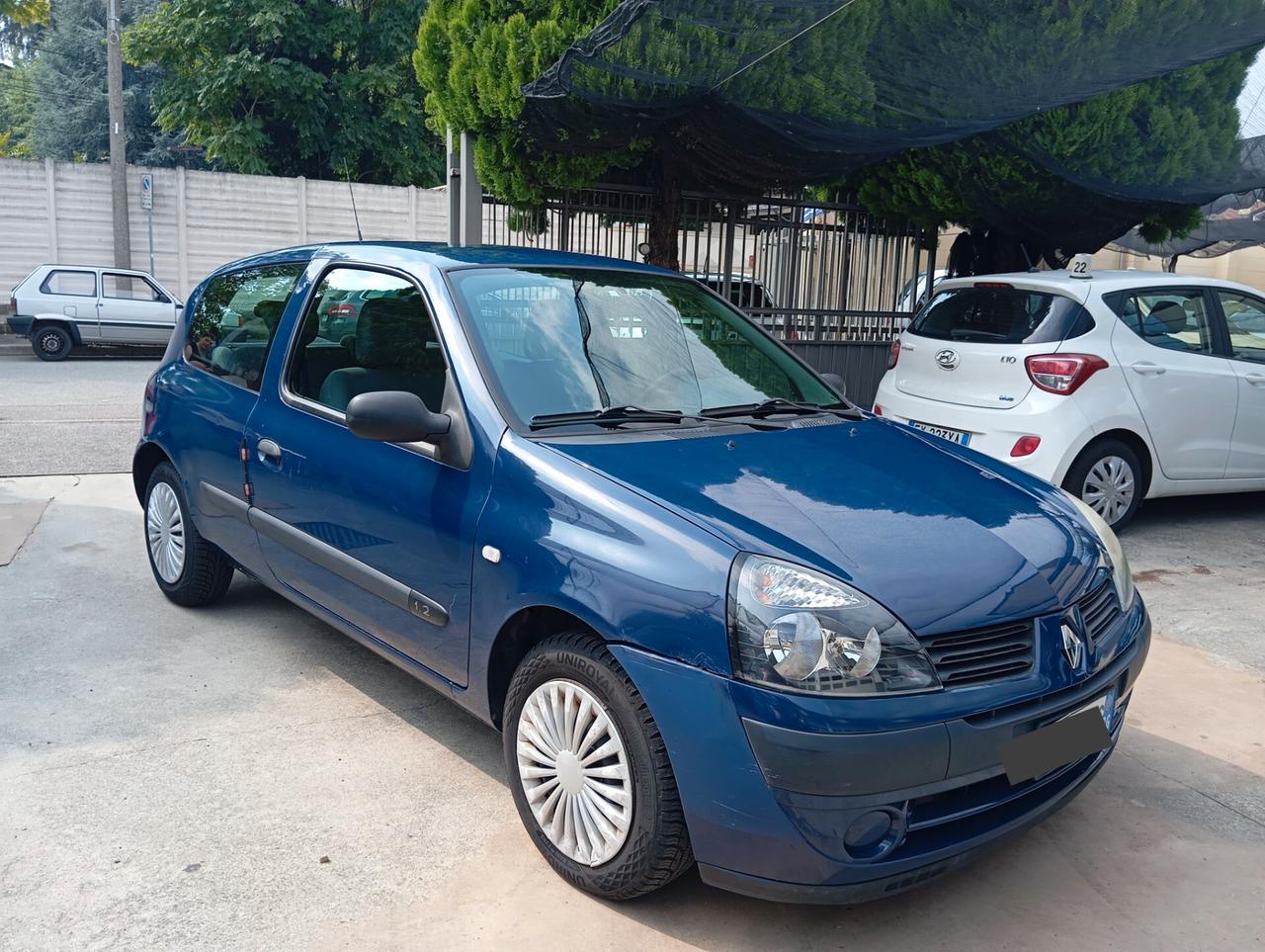 Renault Clio 1.2 16V cat 3 porte PERMUTE