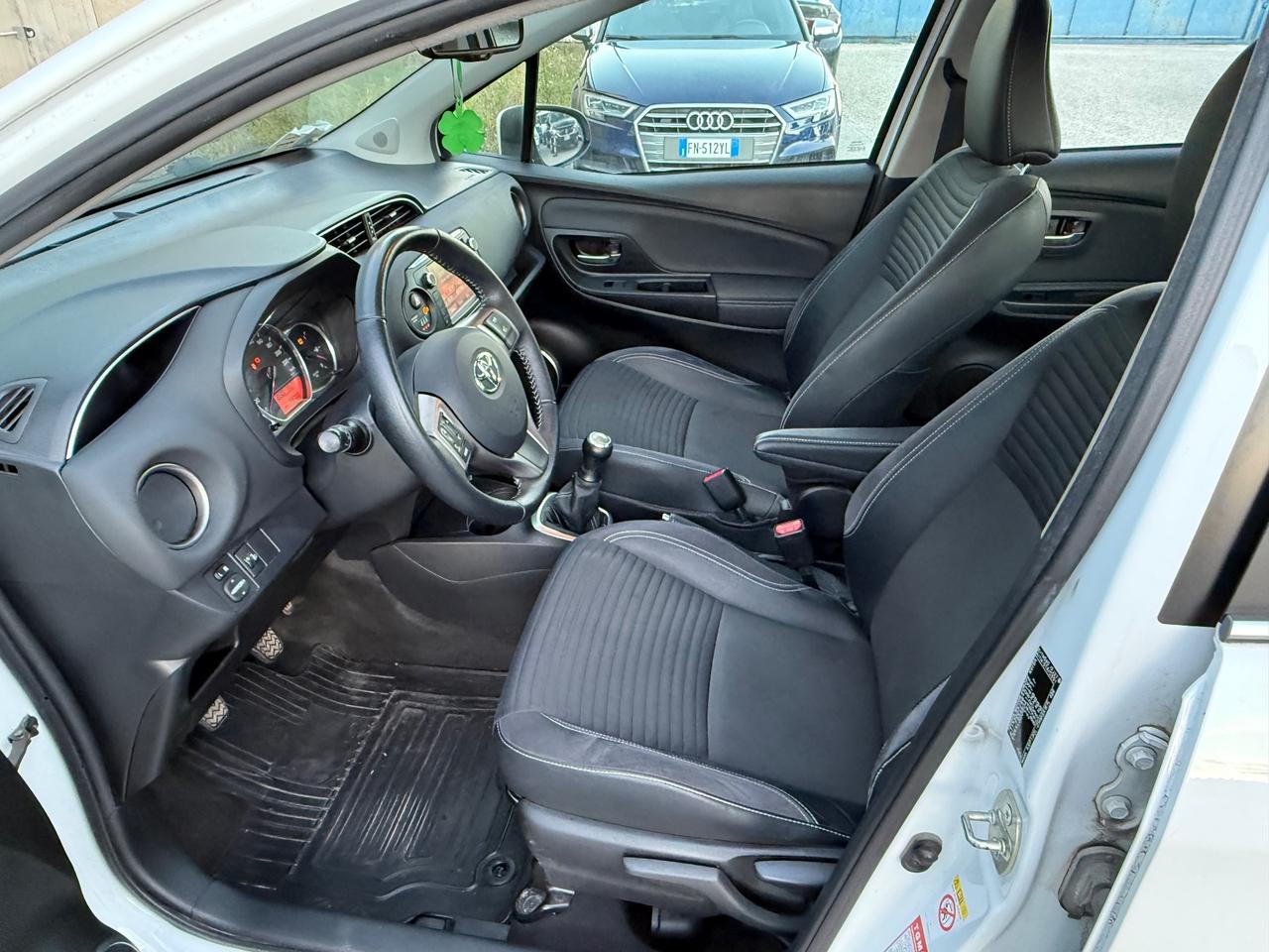 Toyota Yaris 1.0 5 porte Active