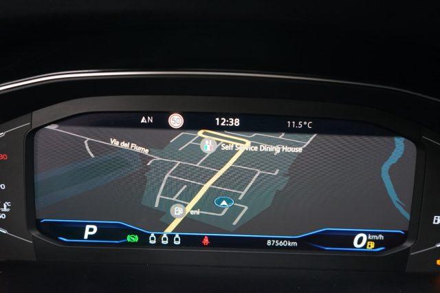 VOLKSWAGEN Passat Variant 2.0 TDI SCR EVO DSG Executive Certificata