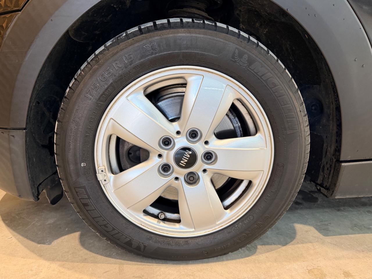 Mini 1.5 Cooper D 5 porte