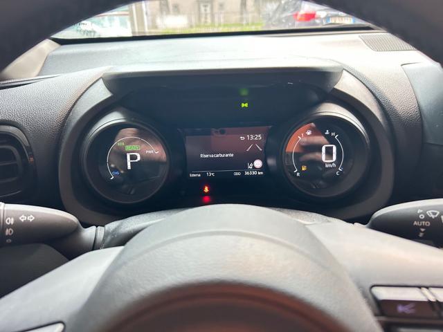 TOYOTA Yaris Cross 1.5 Hybrid 5p. E-CVT Active