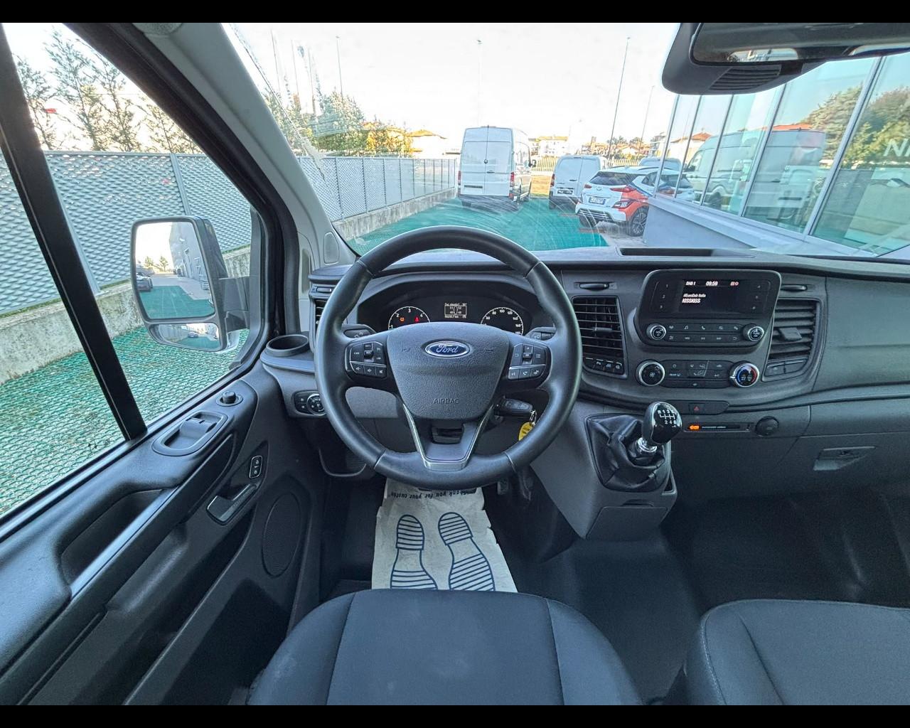 FORD Transit Custom 320 2018 - Transit Custom 320 2.0 tdci 150cv Trend combi L2H1 E6.2
