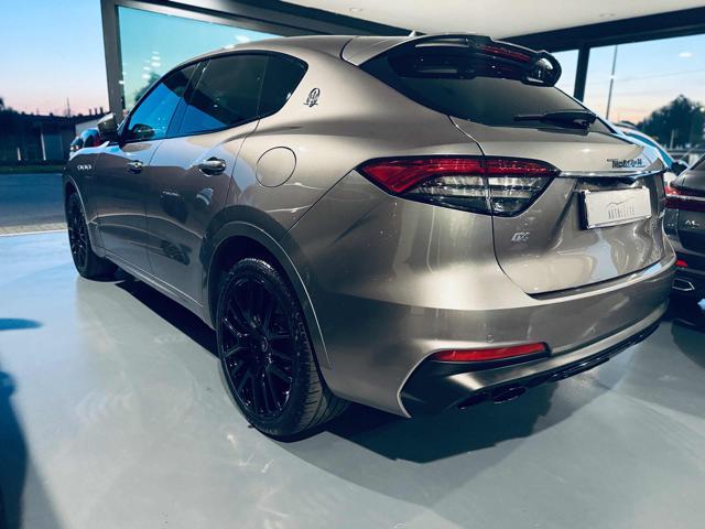 MASERATI Levante V6 Diesel 275 CV AWD Gransport Black Tetto,