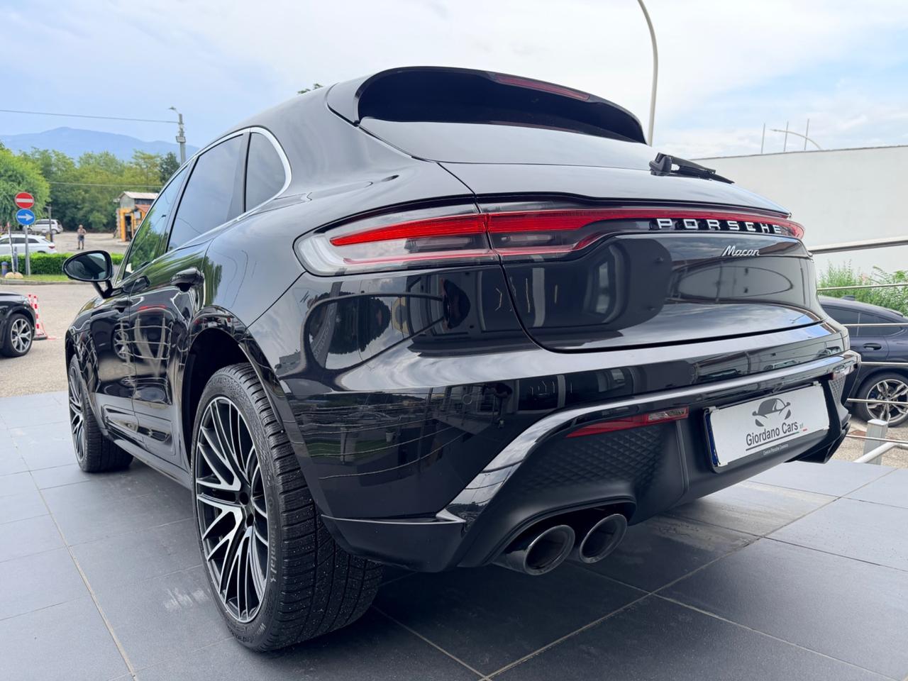 Porsche Macan 2.0 265cv in garanzia