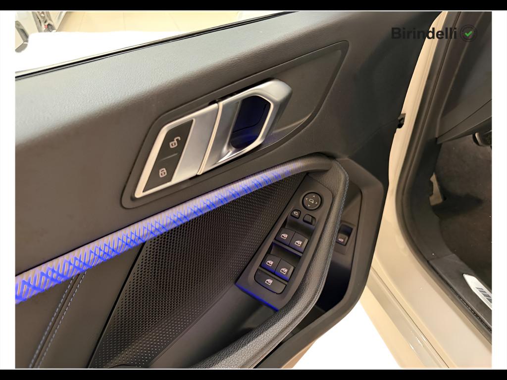 BMW Serie 1 (F40) - 118d 5p. Msport