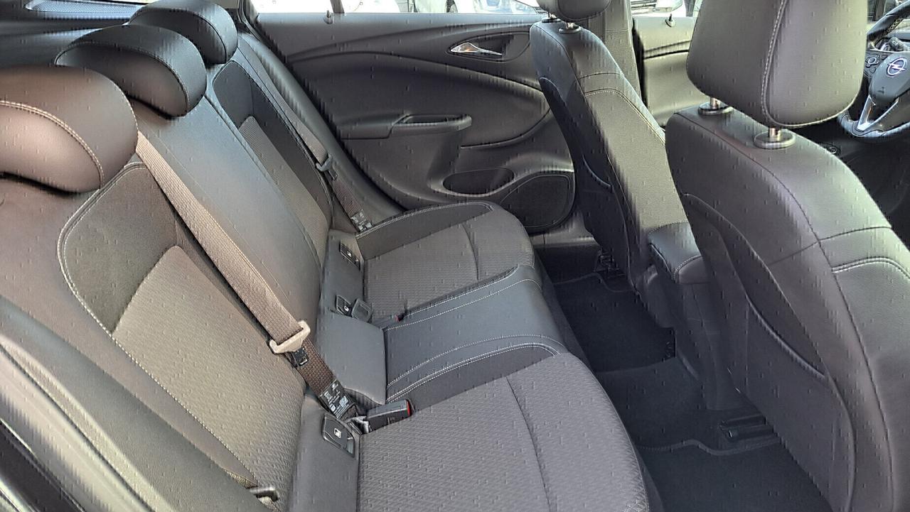 Opel Astra 1.6 CDTi 136CV Automatica Sports Tourer Innovation.