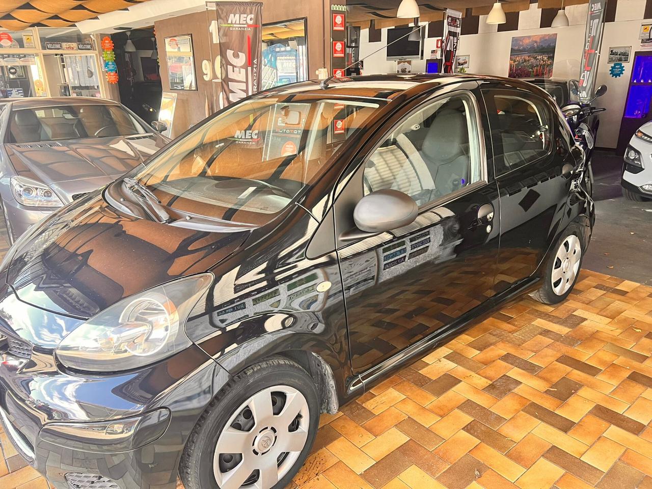 Toyota Aygo 1.0 5 porte NEOPATENTAO