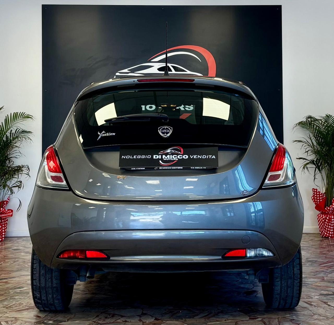 Lancia Ypsilon 1.2 69 CV 5 porte GPL Ecochic Gold