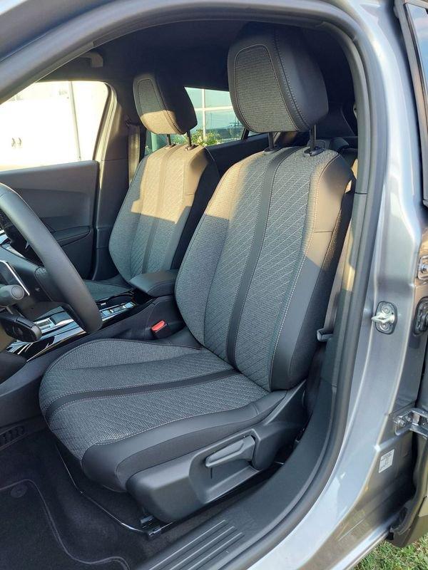 Peugeot 2008 Hybrid 136 e-DCS6 Allure