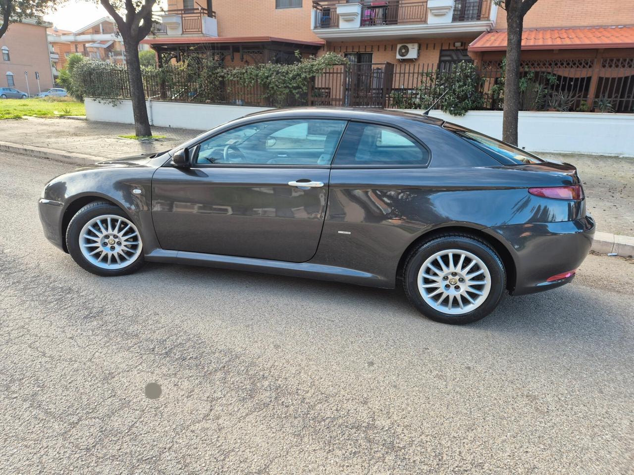 Alfa Romeo gt 1.9 150cv multijet anno 07