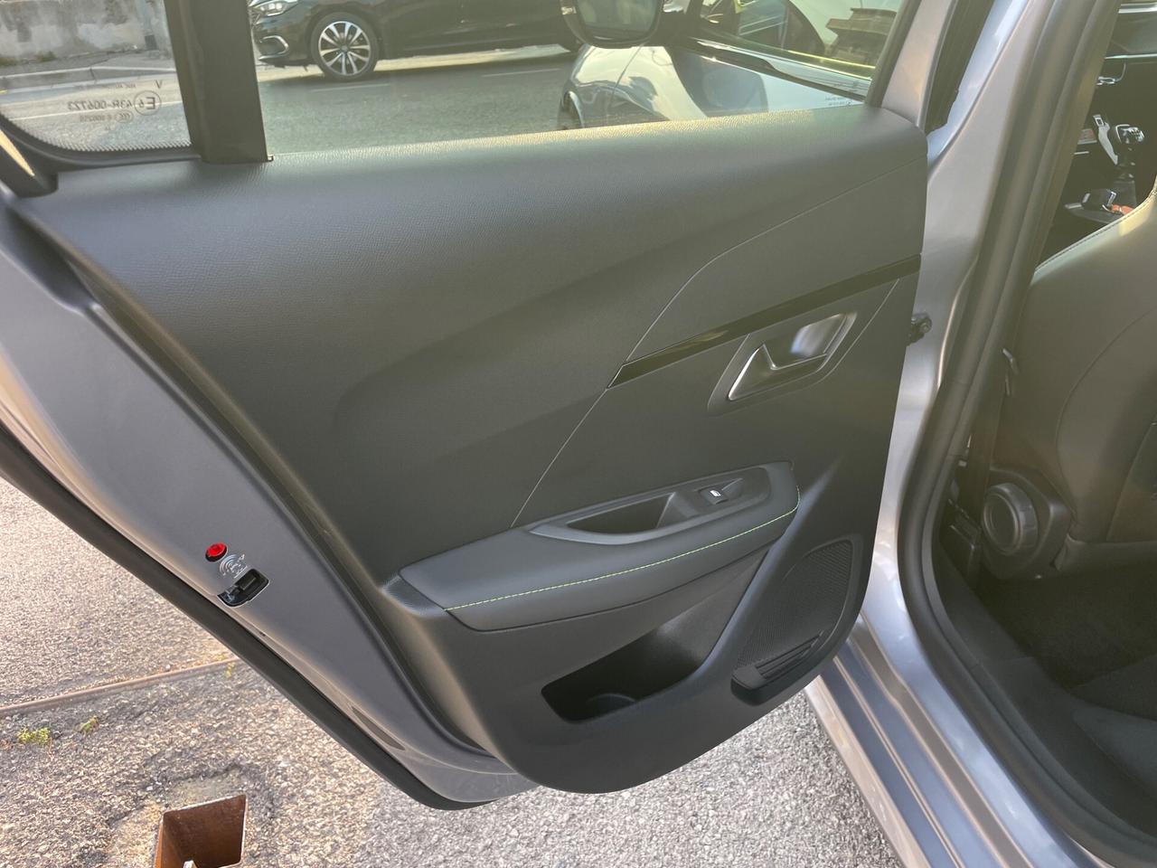 PEUGEOT 208 GT 1.2 BENZINA 100 (CV) 2024
