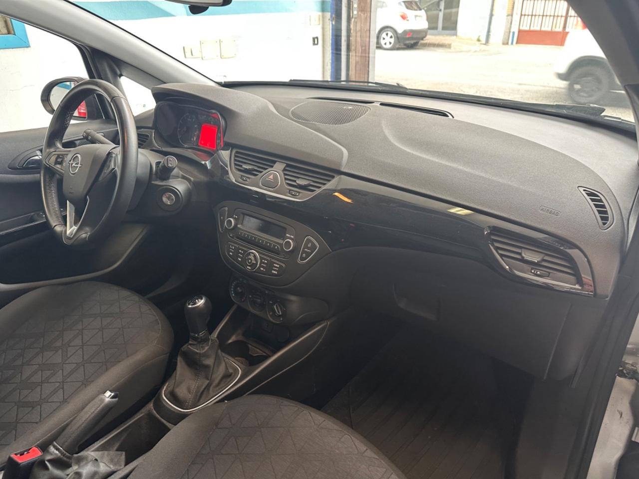 Opel Corsa 1.2 5 porte Black Edition - NO VINCOLO DI FINANZIAMENTO!