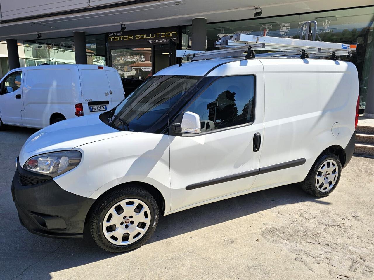 Fiat Doblo t-jet N.p. Sx Cargo - Con Officina Mobile