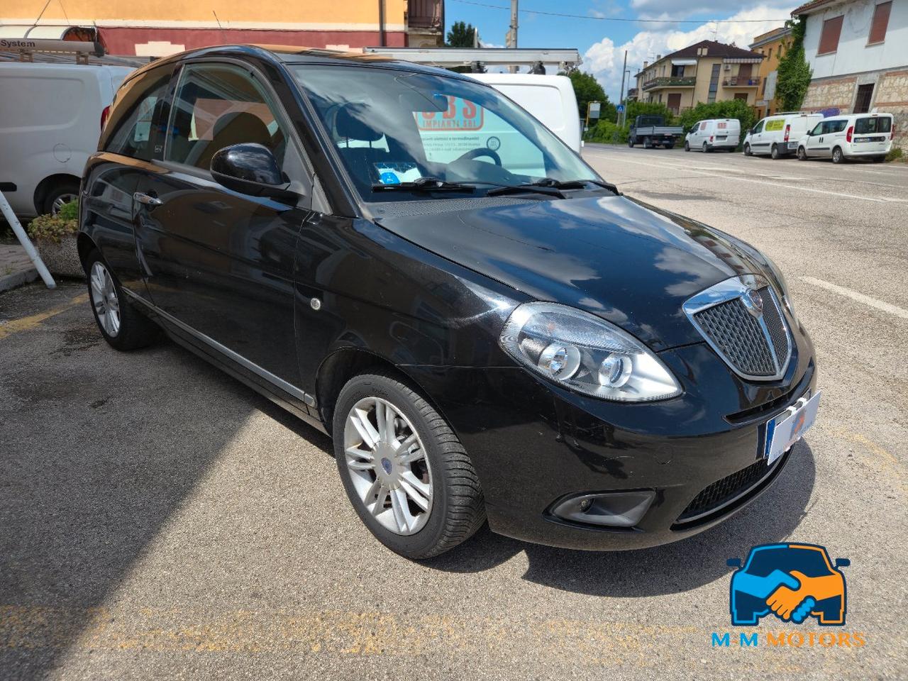Lancia Ypsilon 3 Porte Ypsilon 1.2 8v Unyca