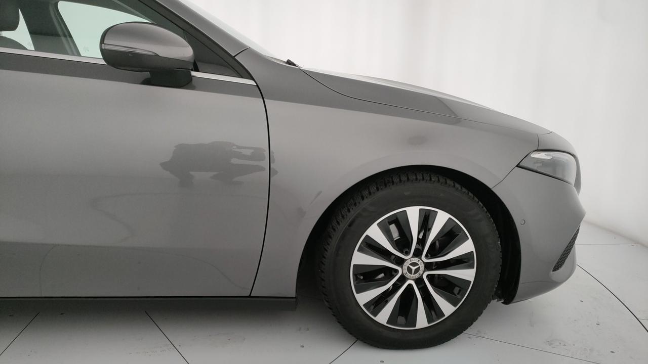 Mercedes-Benz Classe A - W177 2018 - A 180 d Executive auto
