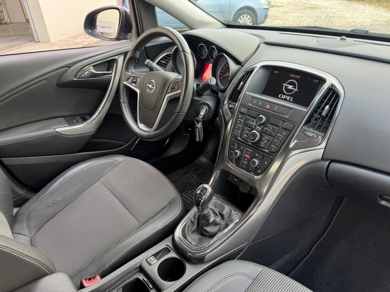 Opel Astra 1.7 CDTI 110CV 5 porte Cosmo