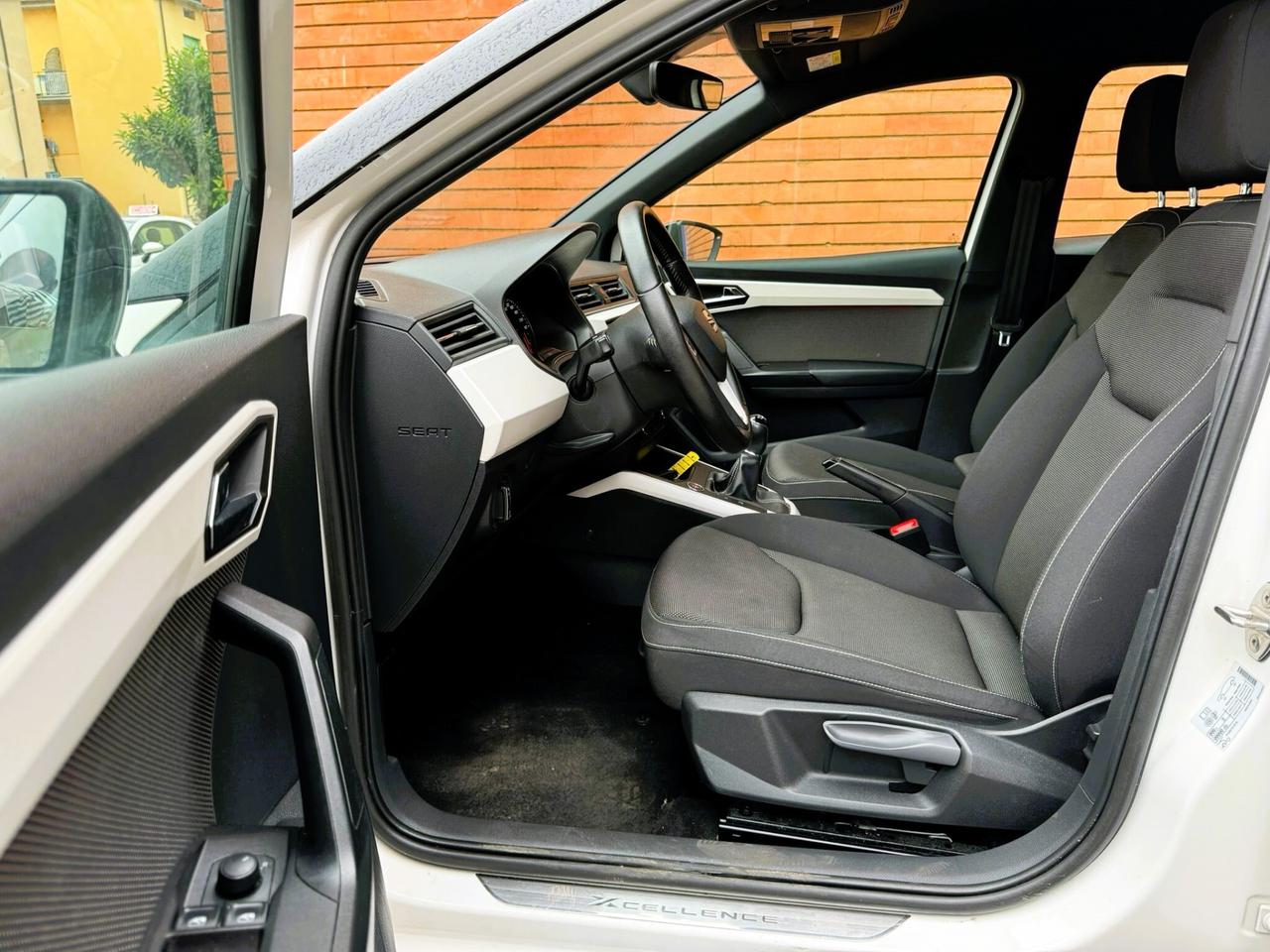 SEAT ARONA 1.0 EcoTsi 90CV my2021