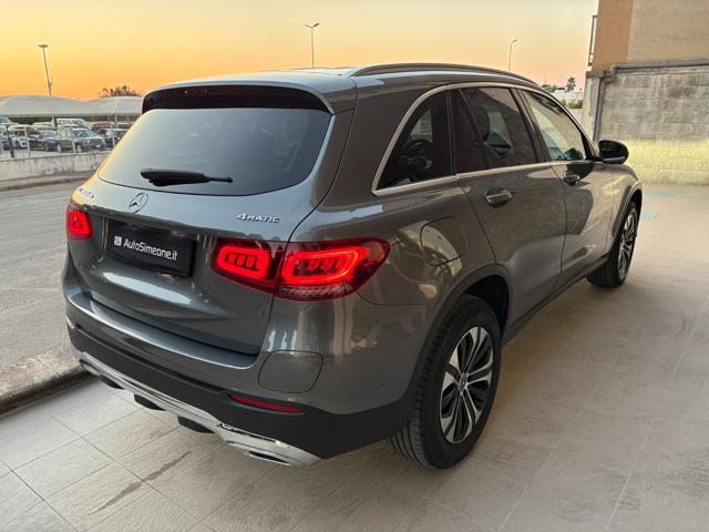 MERCEDES-BENZ GLC 300 de 4Matic Plug-in hybrid Sport.