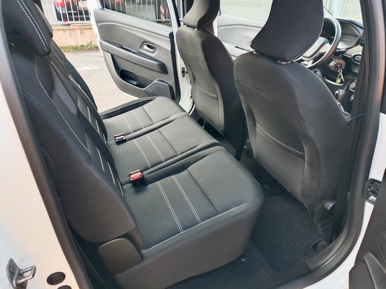 Dacia Jogger 1.6 Hybrid 140 7 posti Expression