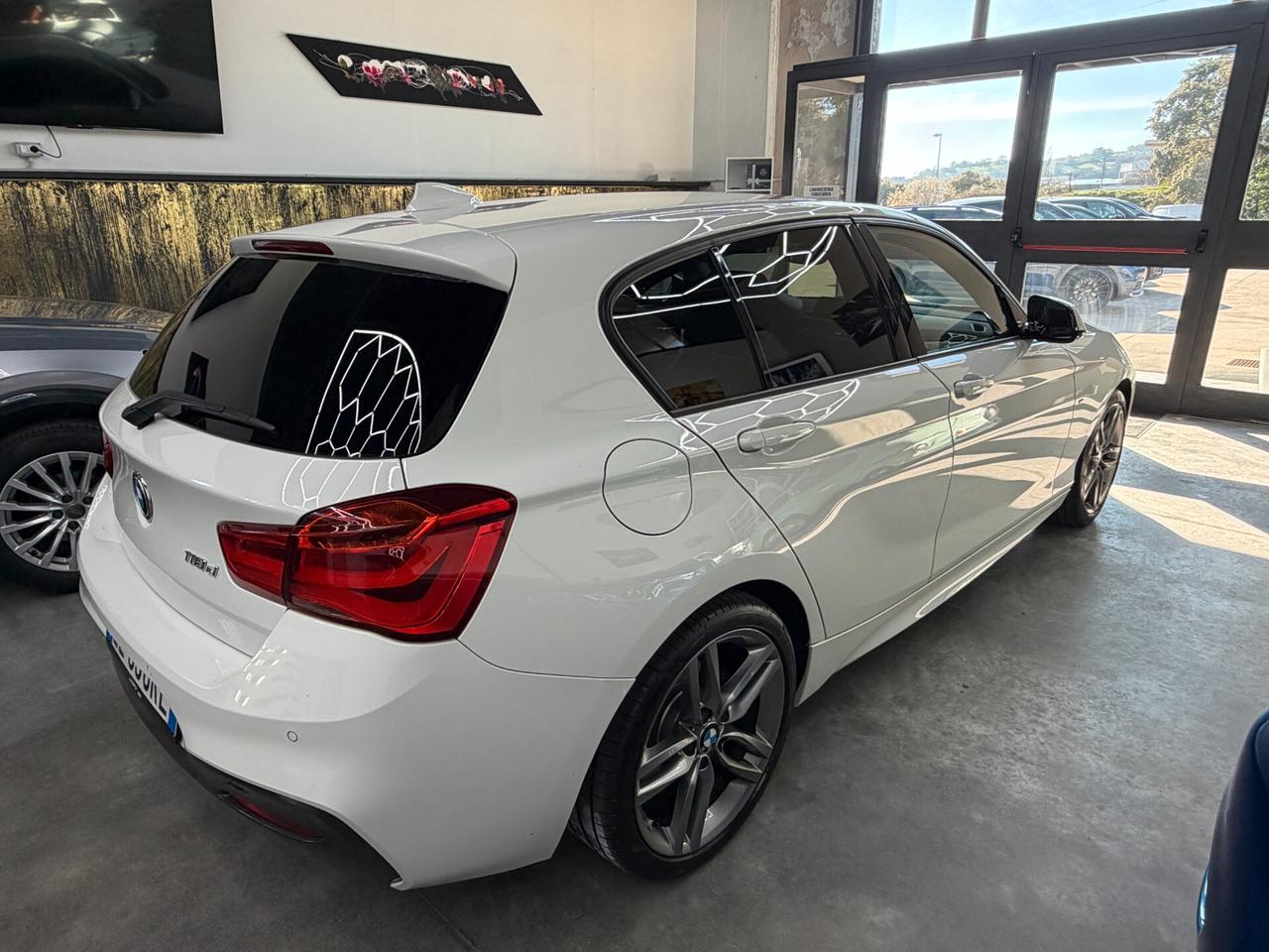 Bmw 118 118d 5p. Msport