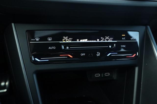 VOLKSWAGEN Taigo 1.0 TSI Prezzo Netto 110 CV R-Line