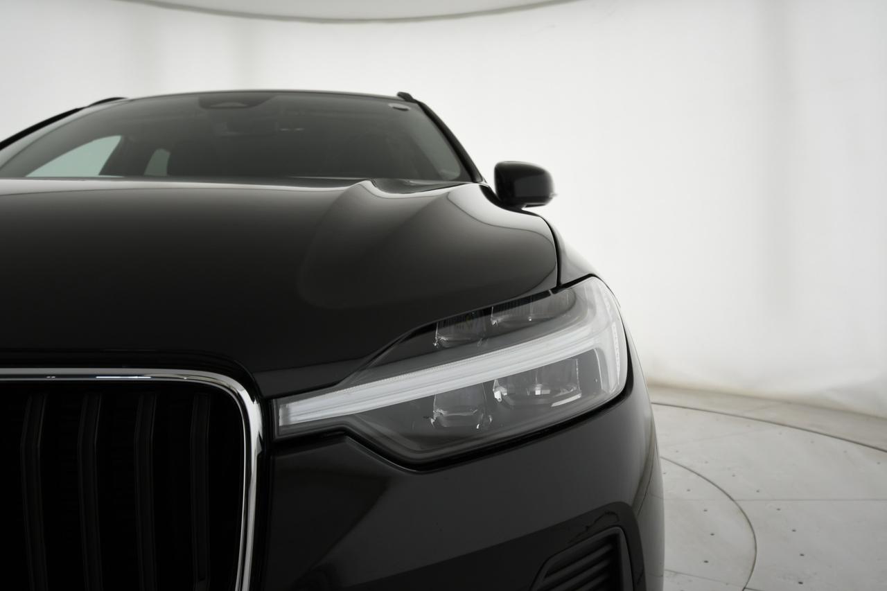 VOLVO XC60 2.0 b4 Momentum Pro awd auto CAMERA+C18"