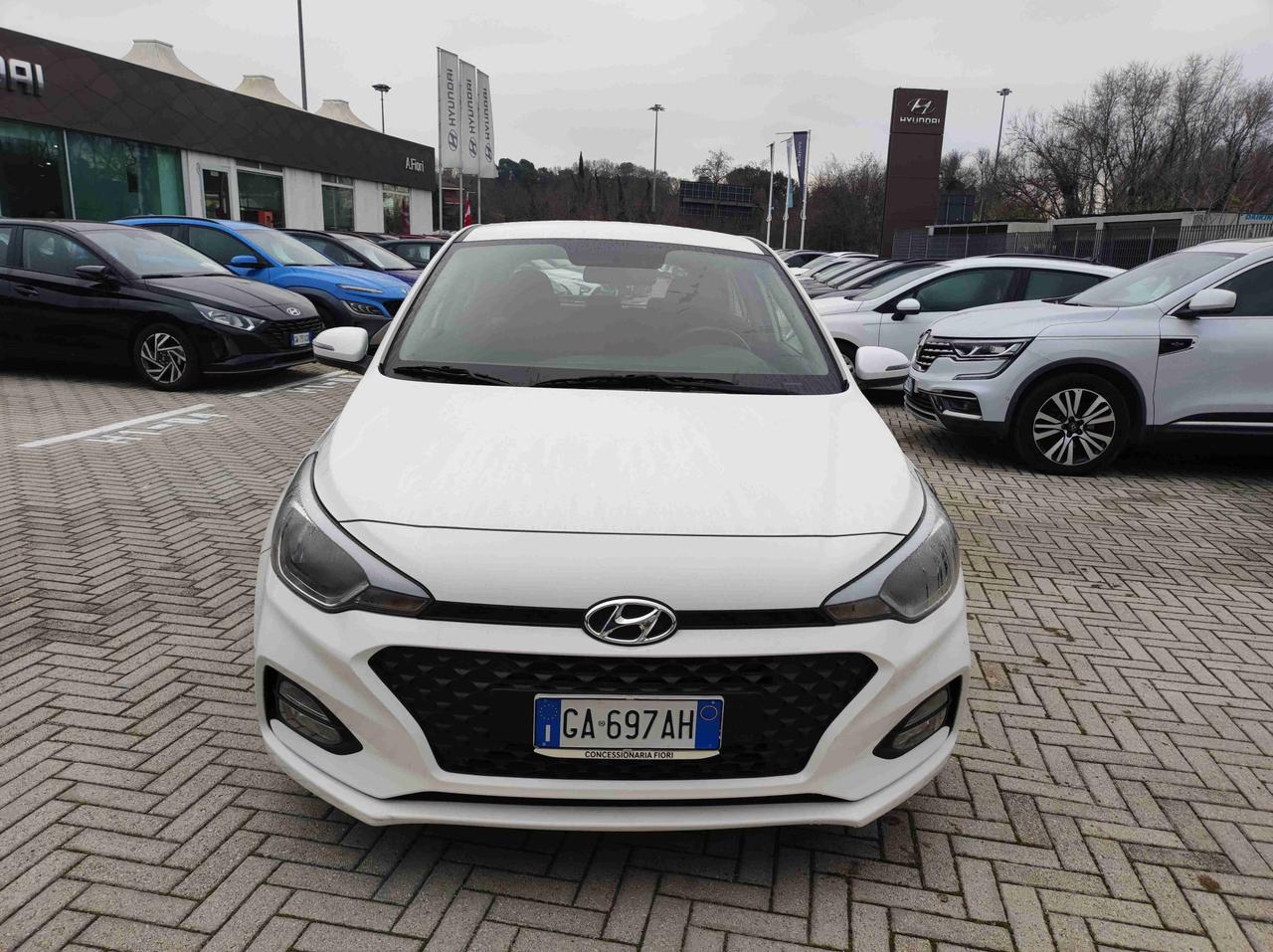 HYUNDAI i20 II - i20 1.2 mpi Tech 75cv 5p