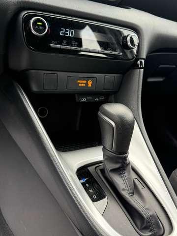 Toyota Yaris 1.5h MHEV Active promo fin