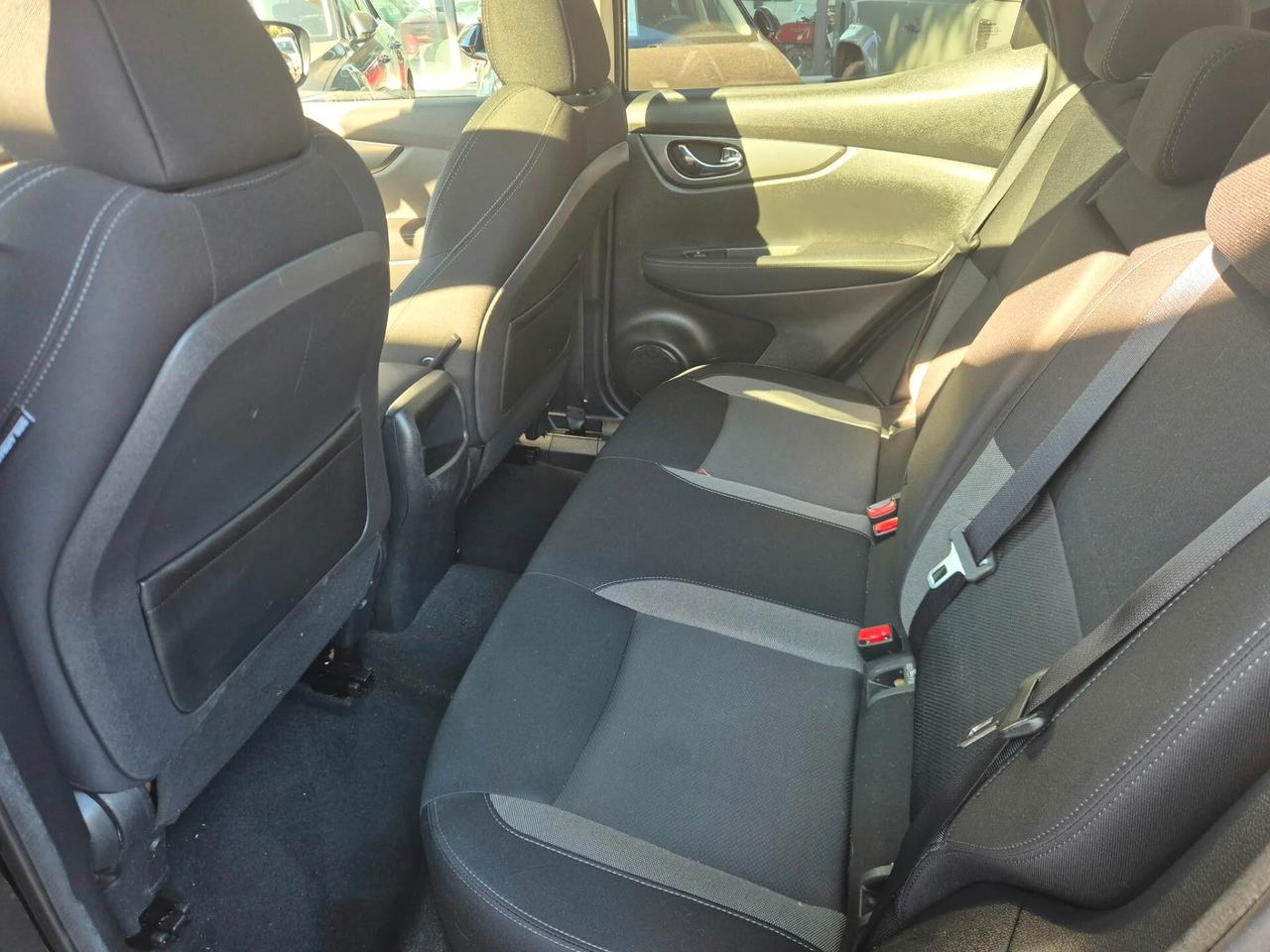 Nissan Qashqai 1.5 dCi N-Connecta