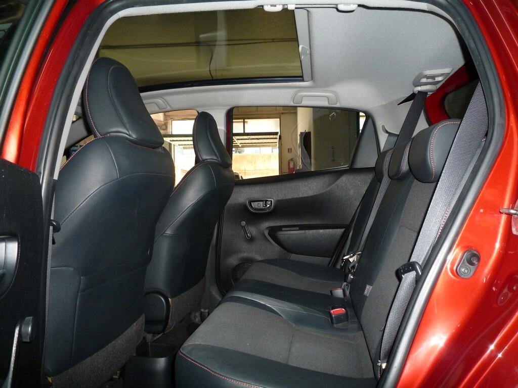 Toyota Yaris 1.3 5 porte Lounge